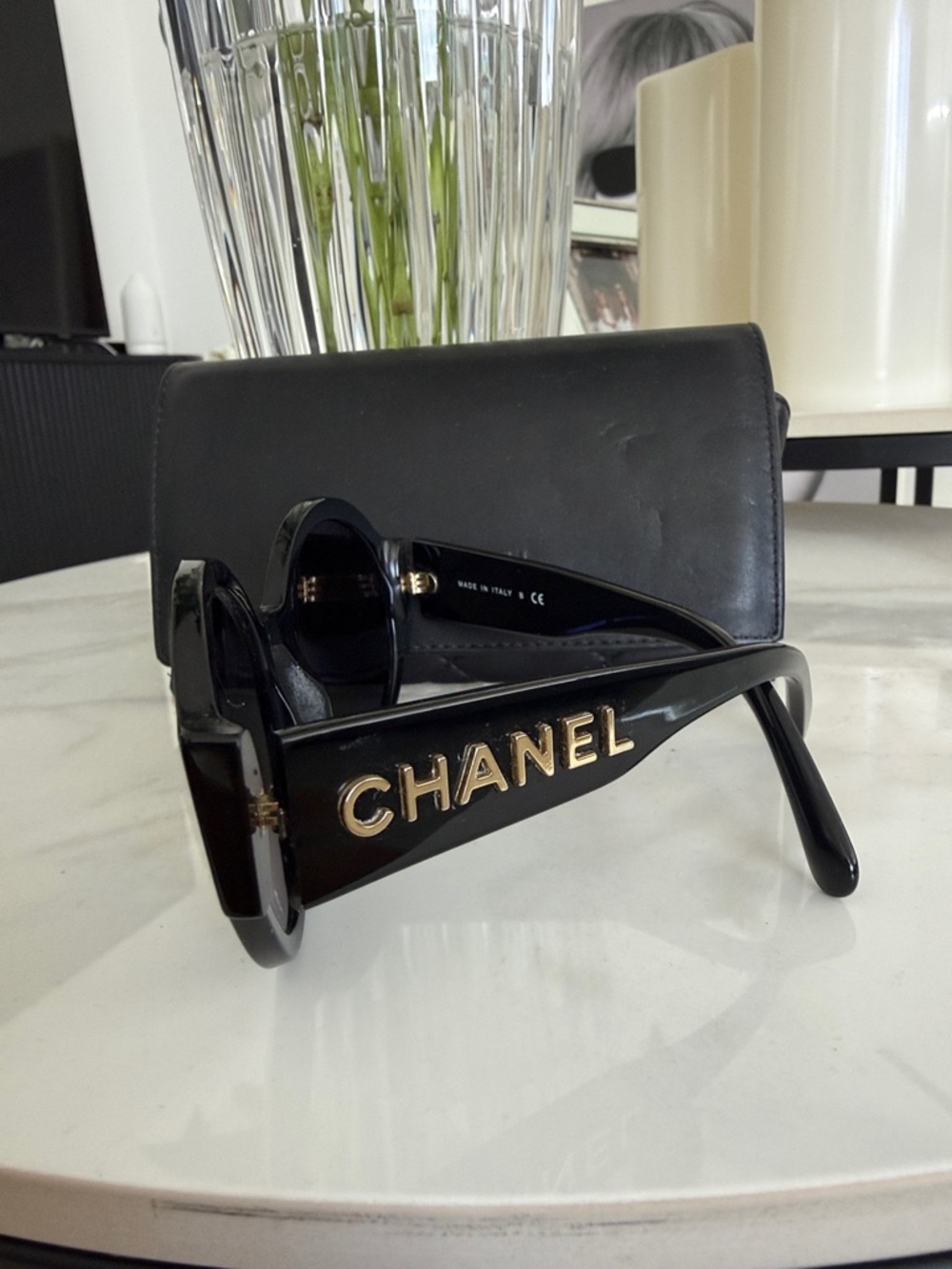 CHANEL Black Round Acetate Sunglasses with Case - Picture 2 of 4